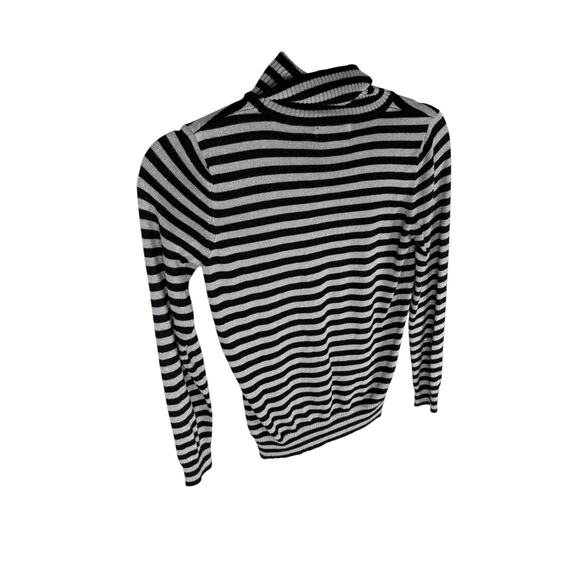 Joseph A Turtleneck Sweater Pullover Striped Metallic Statement Black Silver PS - Picture 7 of 7